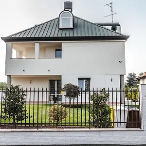 Luxury Italian House Guest house